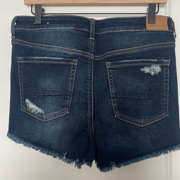 American Eagle Hi-Rise shortie shorts - Picture 4 of 5
